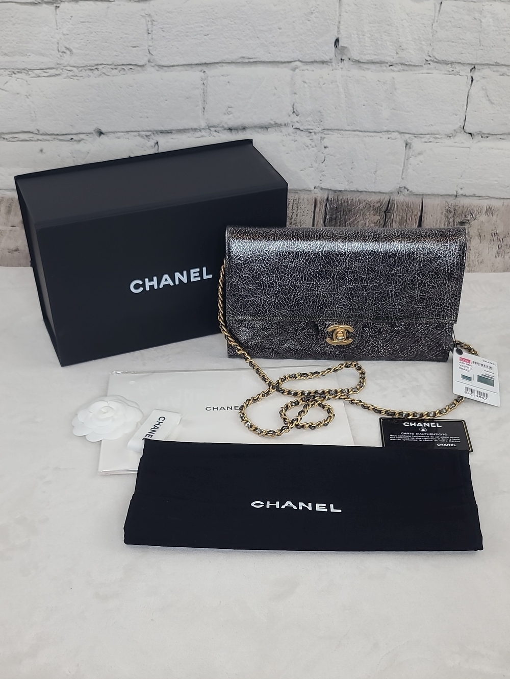Chanel Cracked Metallic Calfskin Quilted Leather Zip Away Chain Clutch Dark Gray